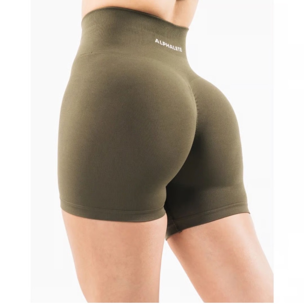 Alphalete Amplify Shorts 4.5 inches - Oak